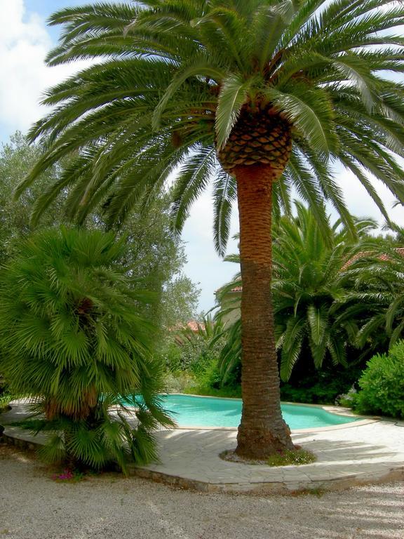 Готель Campagne Beausoleil Ла-Сейн-сюр-Мер Екстер'єр фото